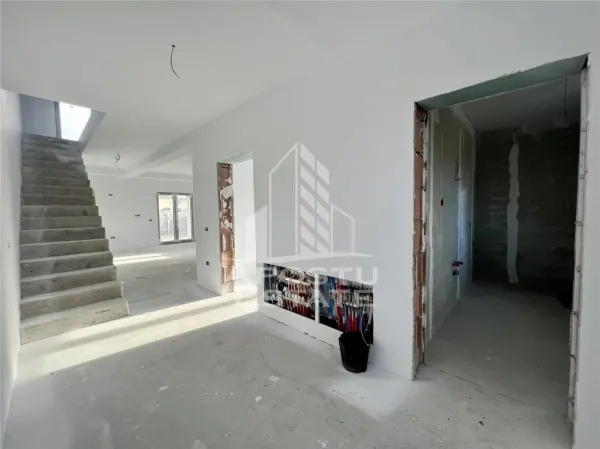 Casă 4 camere Moșnița Nouă - poza 3