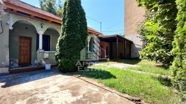 Casă 4 camere Arad - poza 1