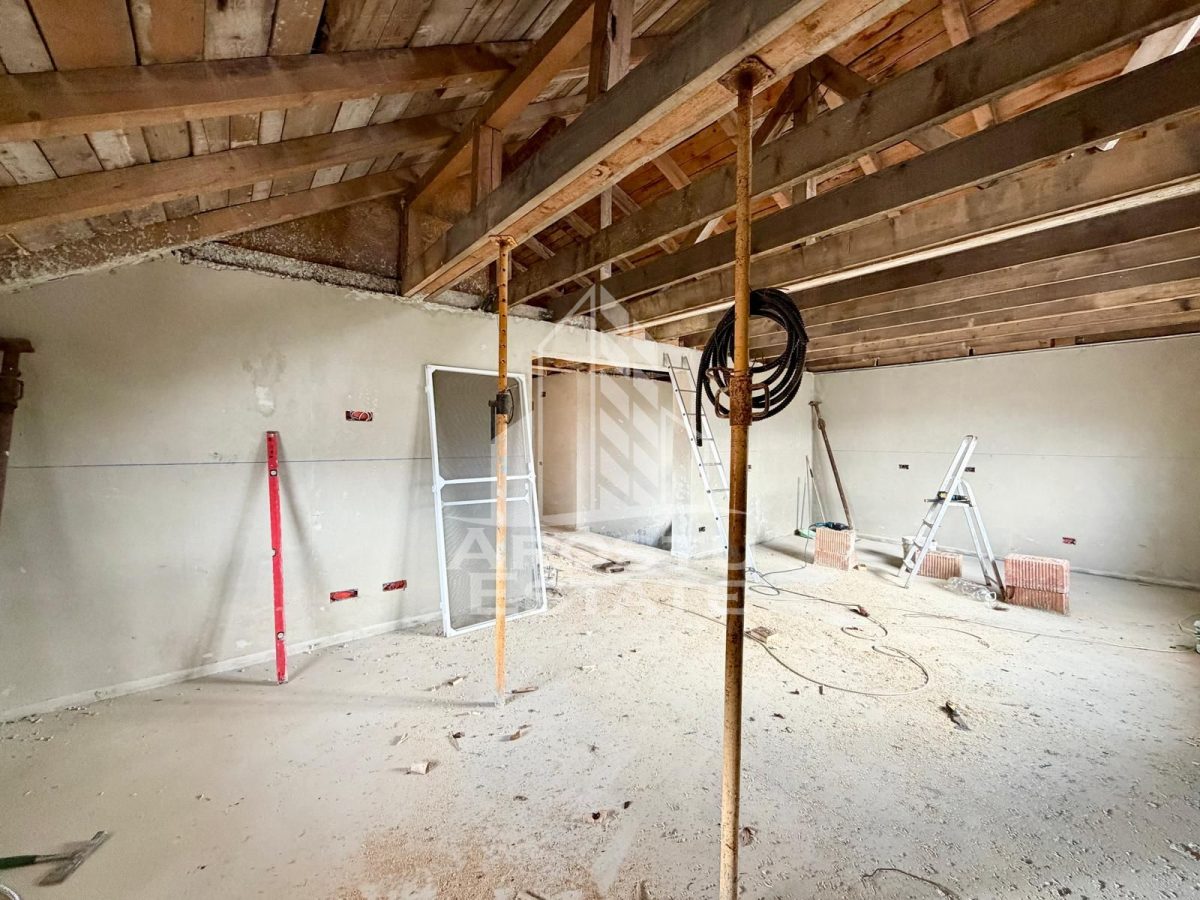 Casă 6 camere Sânandrei - poza 12