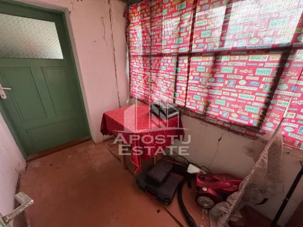 Casă 15 camere Pesac - poza 20