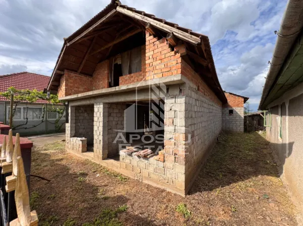 Casă 15 camere Pesac - poza 5