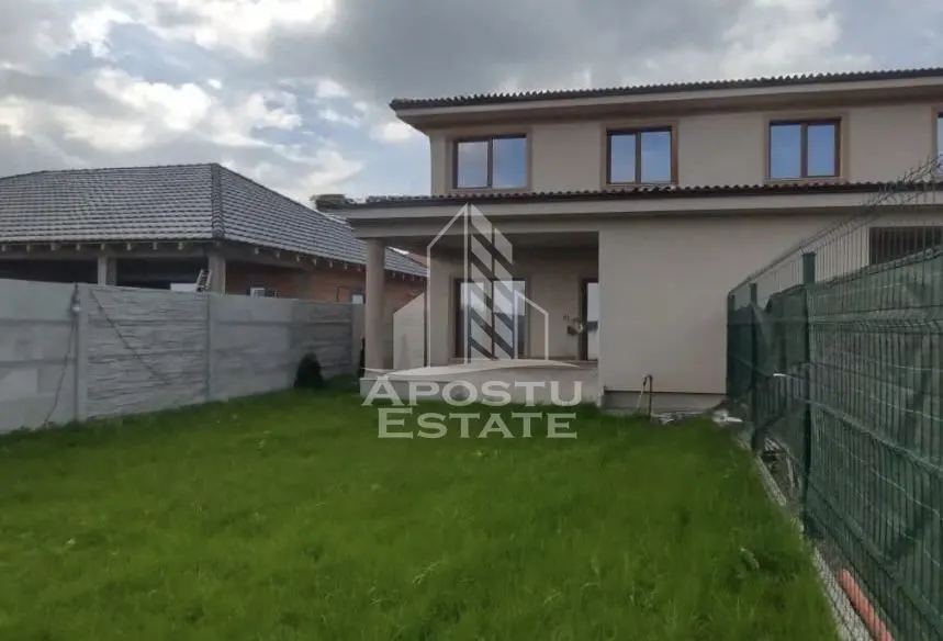 Casă 4 camere Săcălaz - poza 1