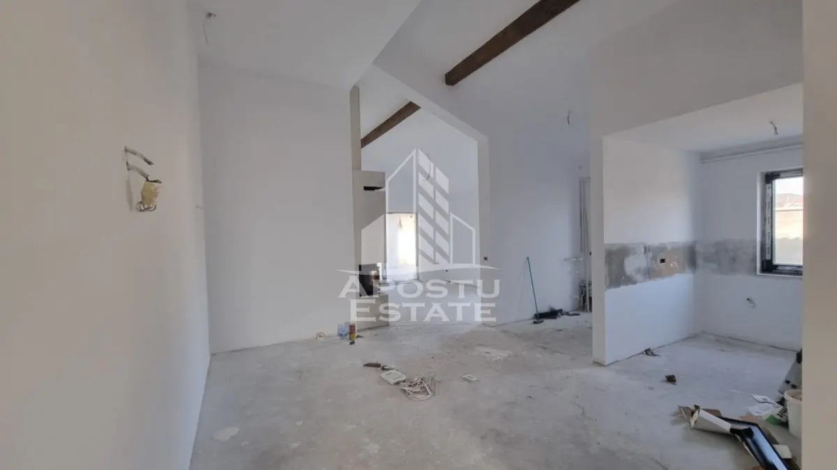 Casă 5 camere Ghiroda - poza 1