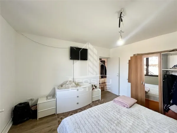 Casă 7 camere Moșnița Veche - poza 13