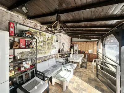 Casă 7 camere Moșnița Veche - poza 21
