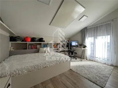 Casă 7 camere Moșnița Veche - poza 9