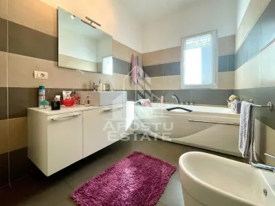 Casă 4 camere Zadareni - poza 17