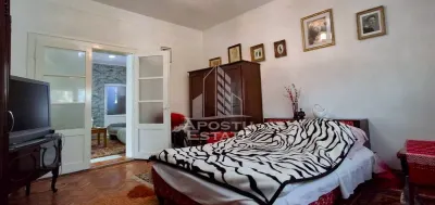 Casă 5 camere Ineu - poza 18
