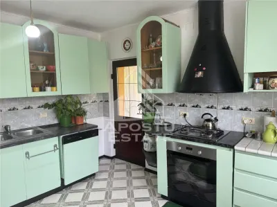 Casă 7 camere Ghiroda - poza 12