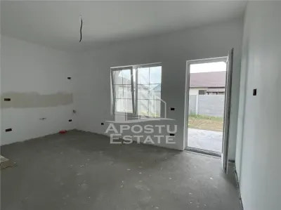 Casă 4 camere Sânmihaiu Român - poza 6