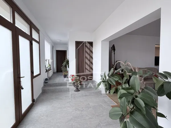 Casă 5 camere Sânandrei - poza 9