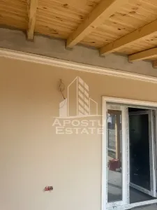Casă 4 camere Moșnița Nouă - poza 1