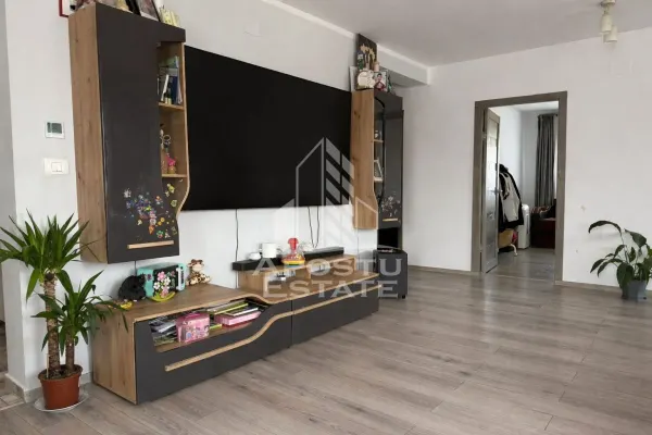 Casă 4 camere Urseni - poza 2