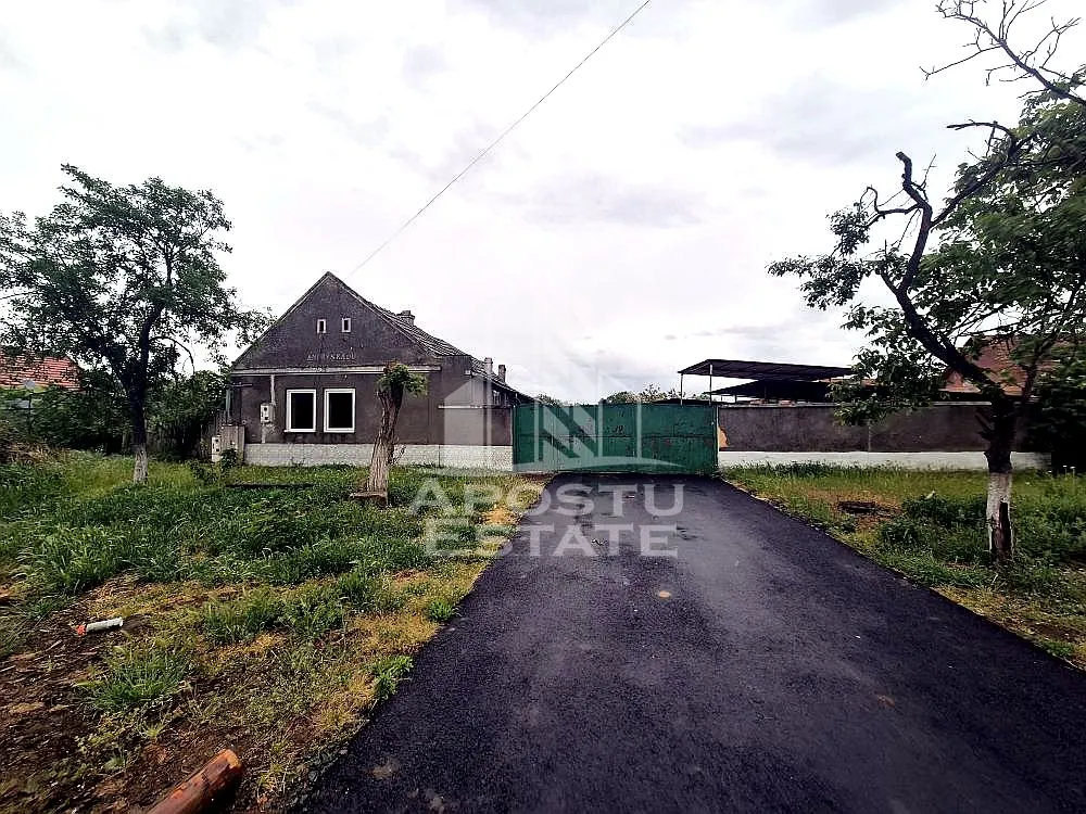 Casă 3 camere Pesac - poza 1