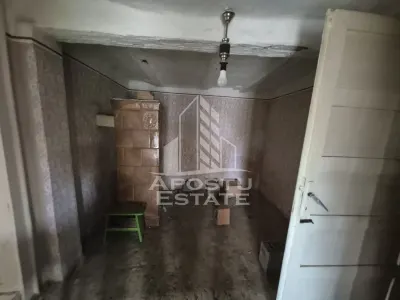 Casă 3 camere Pesac - poza 6