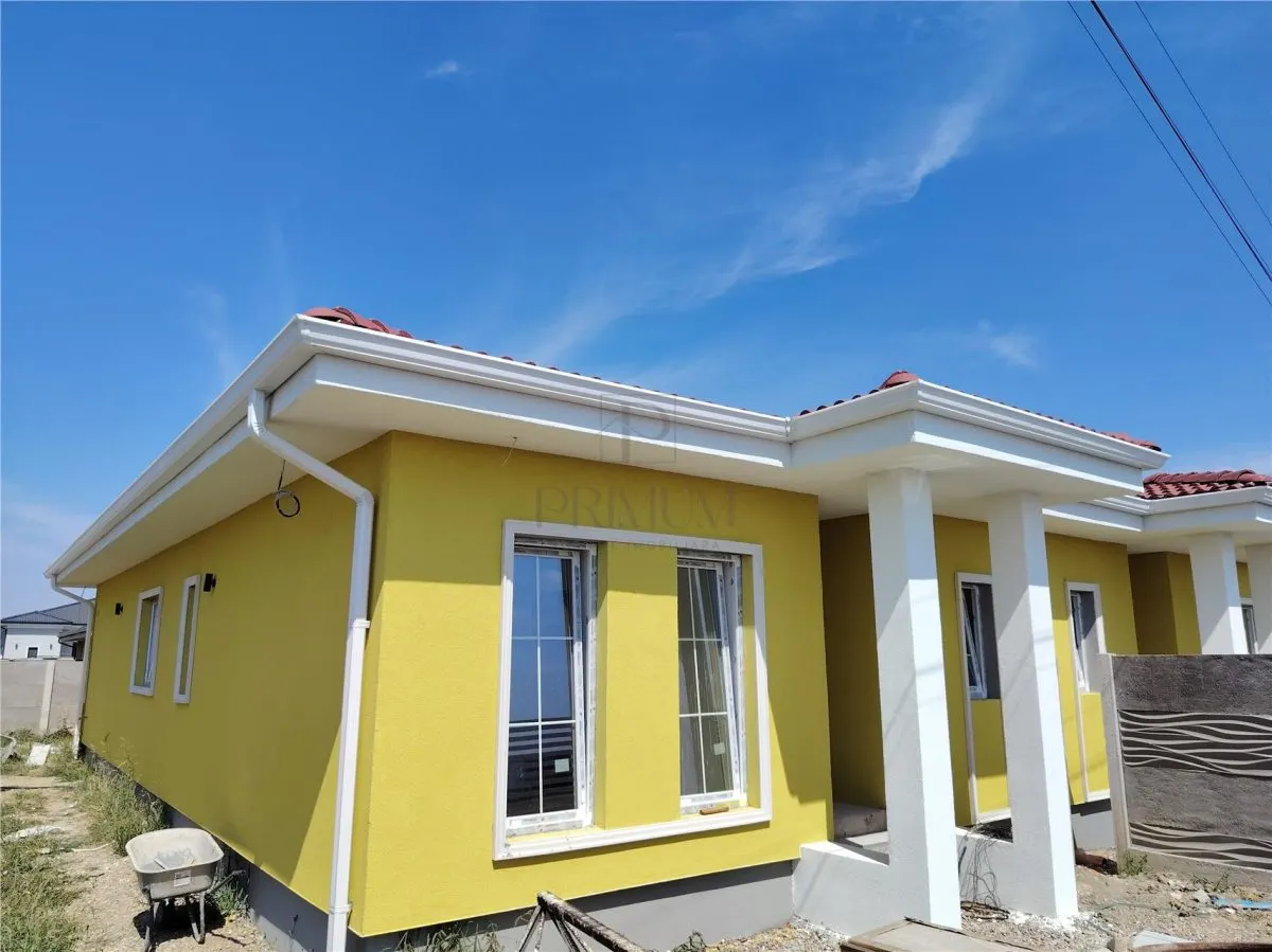 Casă 3 camere Moșnița Nouă - poza 1