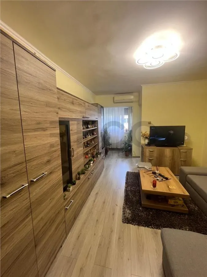 Garsonieră Oradea - poza 1