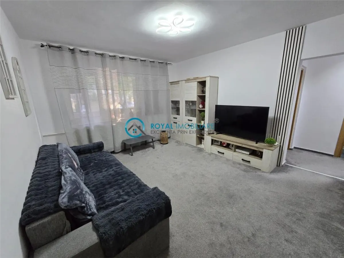 Apartament 3 camere Ploiești - poza 1