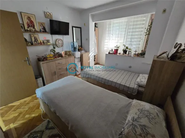 Apartament 3 camere Ploiești - poza 4