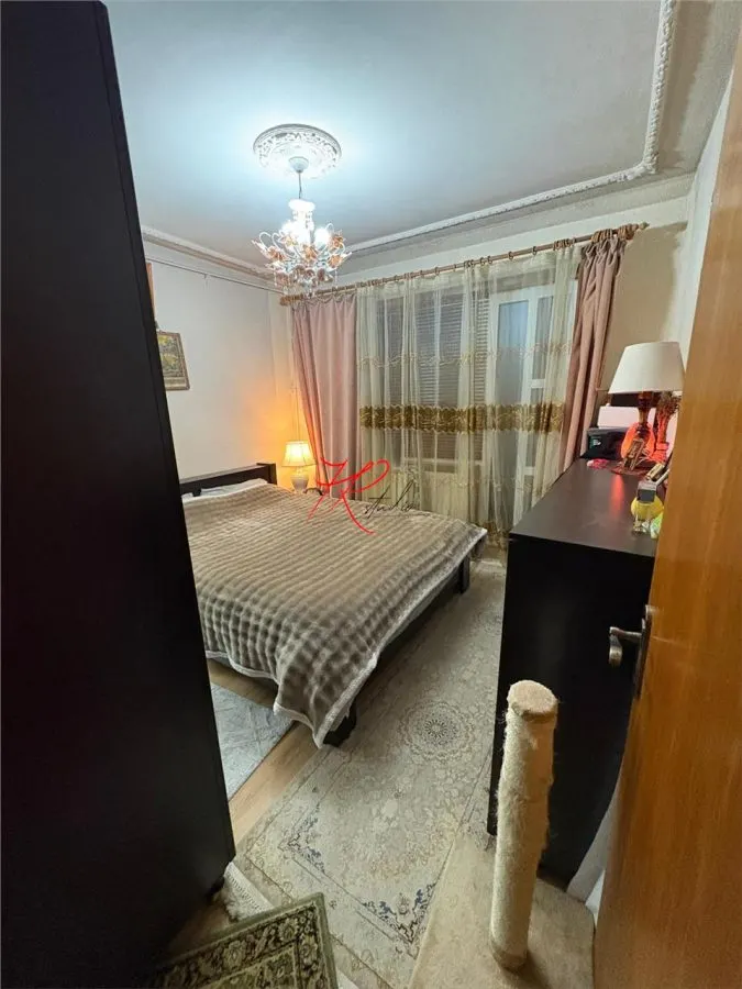 Apartament 3 camere București - poza 1
