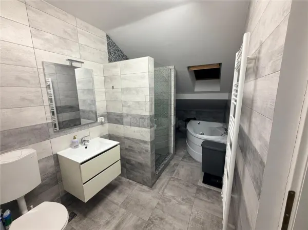 Apartament 4 camere Caransebeș - poza 5