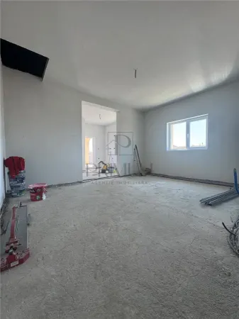 Casă 3 camere Moșnița Nouă - poza 2