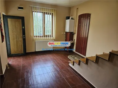 Casă 6 camere Târgoviște - poza 18
