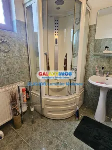 Casă 6 camere Târgoviște - poza 31