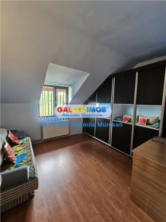 Casă 6 camere Târgoviște - poza 33