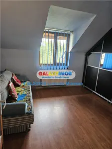Casă 6 camere Târgoviște - poza 34