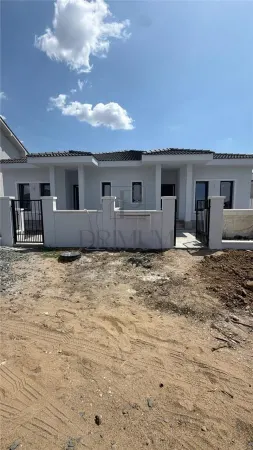 Casă 3 camere Moșnița Nouă - poza 1