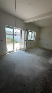 Casă 3 camere Moșnița Nouă - poza 2