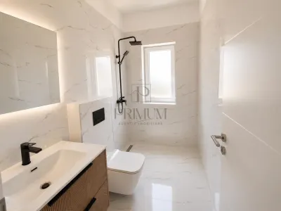 Casă 5 camere Moșnița Veche - poza 11