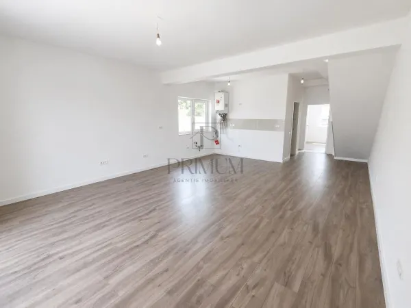 Casă 5 camere Moșnița Veche - poza 3
