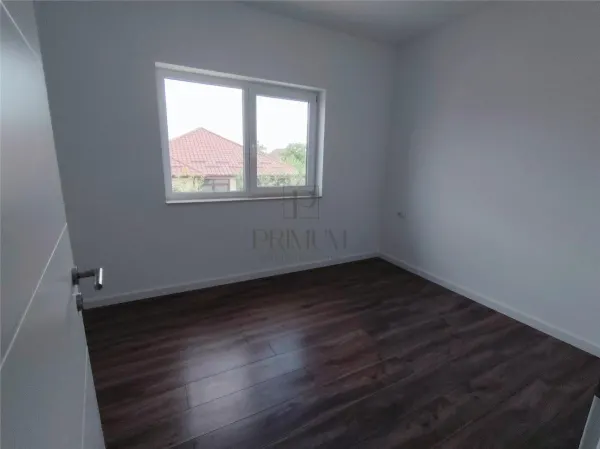 Casă 5 camere Moșnița Veche - poza 6