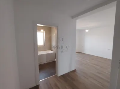 Casă 4 camere Moșnița Nouă - poza 6