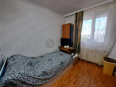 Apartament 3 camere Salonta - poza 3