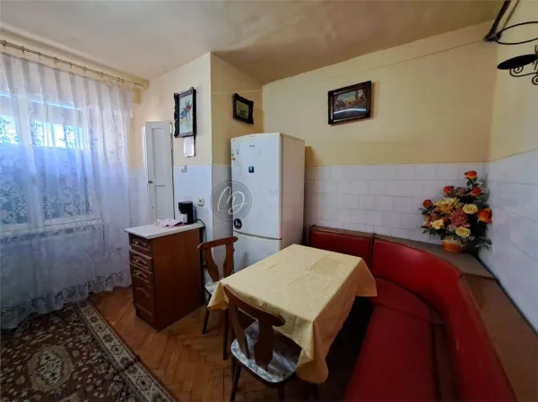 Apartament 3 camere Marghita - poza 7