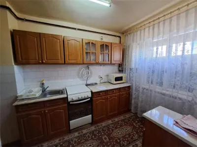 Apartament 3 camere Marghita - poza 8