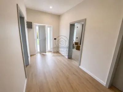 Casă 4 camere Dancu - poza 12