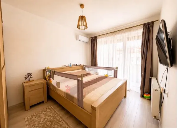 Apartament 3 camere Brașov - poza 2