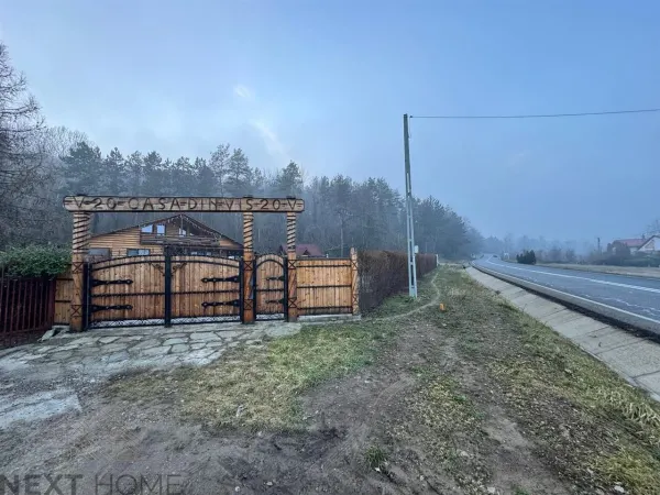 Casă 10 camere Bolotești - poza 1