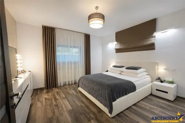 Casă 4 camere Târgu Mureș - poza 3