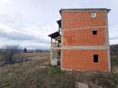 Casă 6 camere Moldova Noua - poza 5