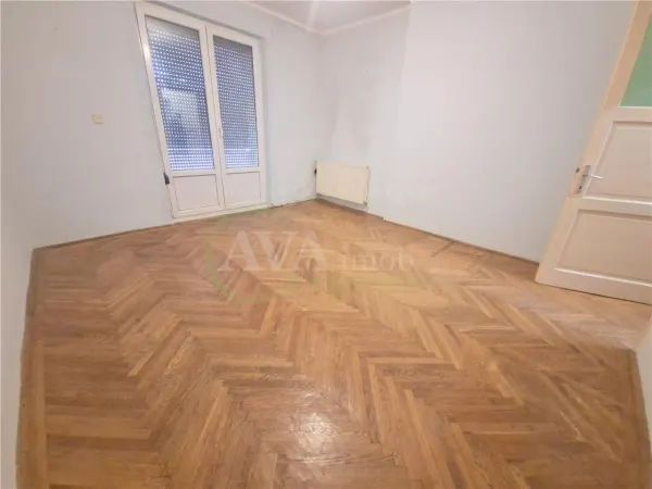 Apartament 2 camere Bacău - poza 1
