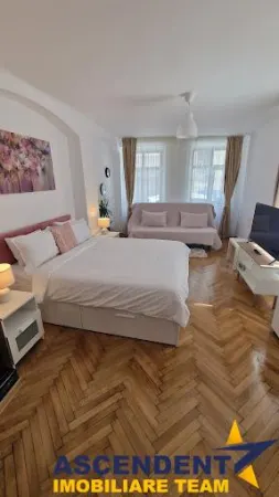 Apartament 6 camere Brașov - poza 22