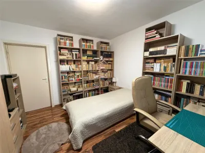 Apartament 3 camere Oradea - poza 4