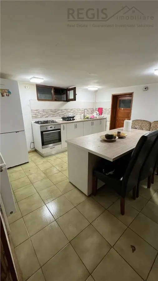Casă 3 camere Brașov - poza 1