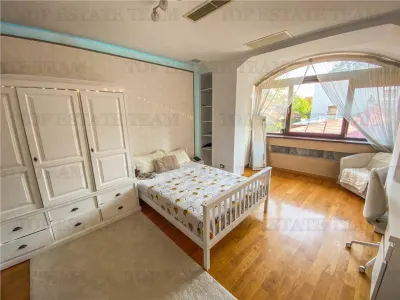 Casă 11 camere București - poza 18