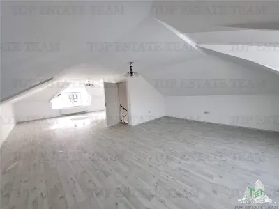Casă 7 camere Crevedia - poza 14